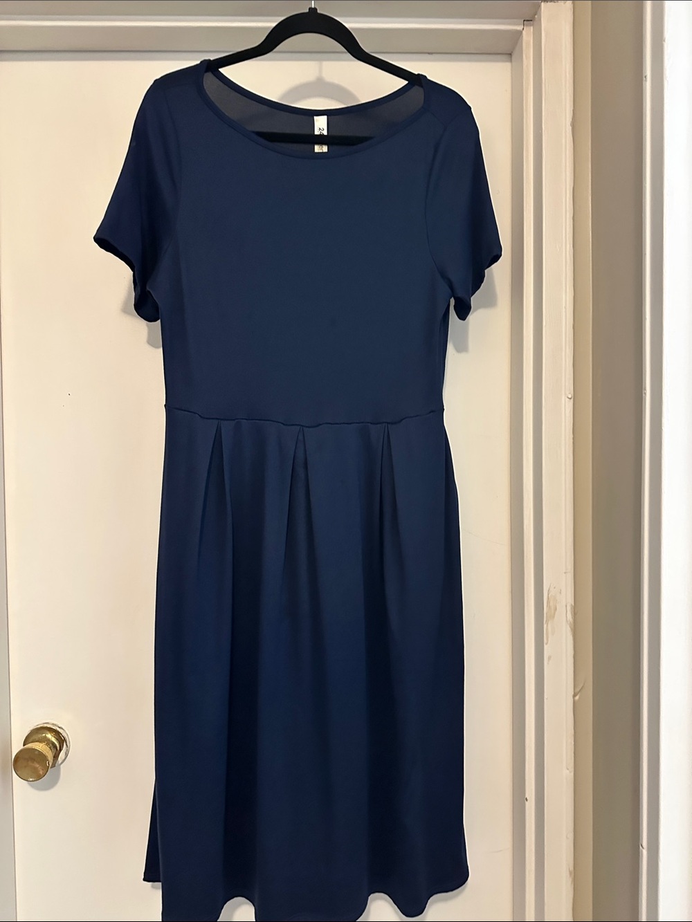 Seven7 Navy Midi Dress with Short Sleeves